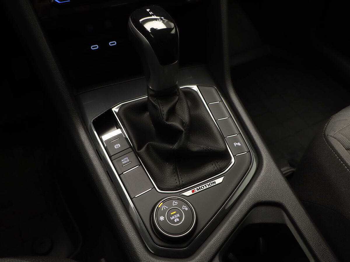 Купить Volkswagen Tiguan с пробегом. Фото: #16