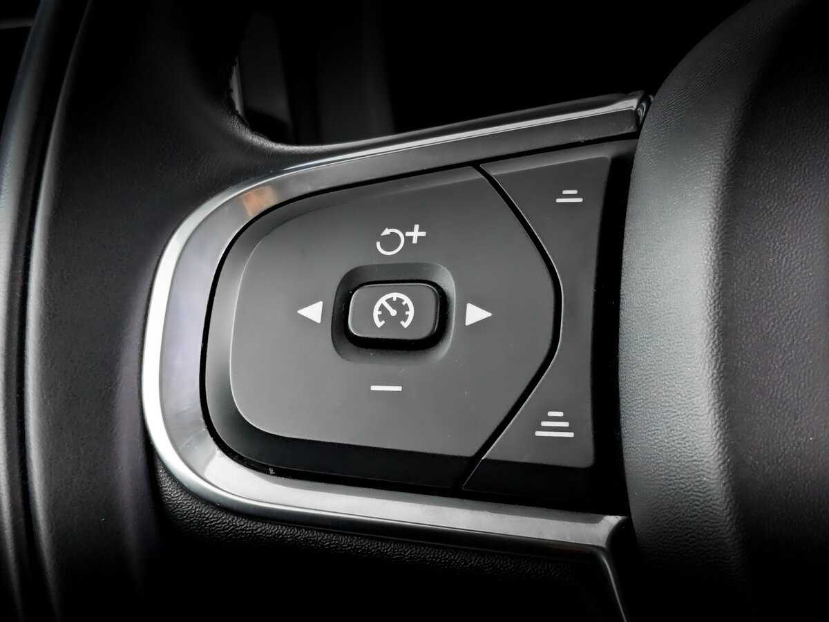 Купить Volvo XC60 с пробегом. Фото: #29