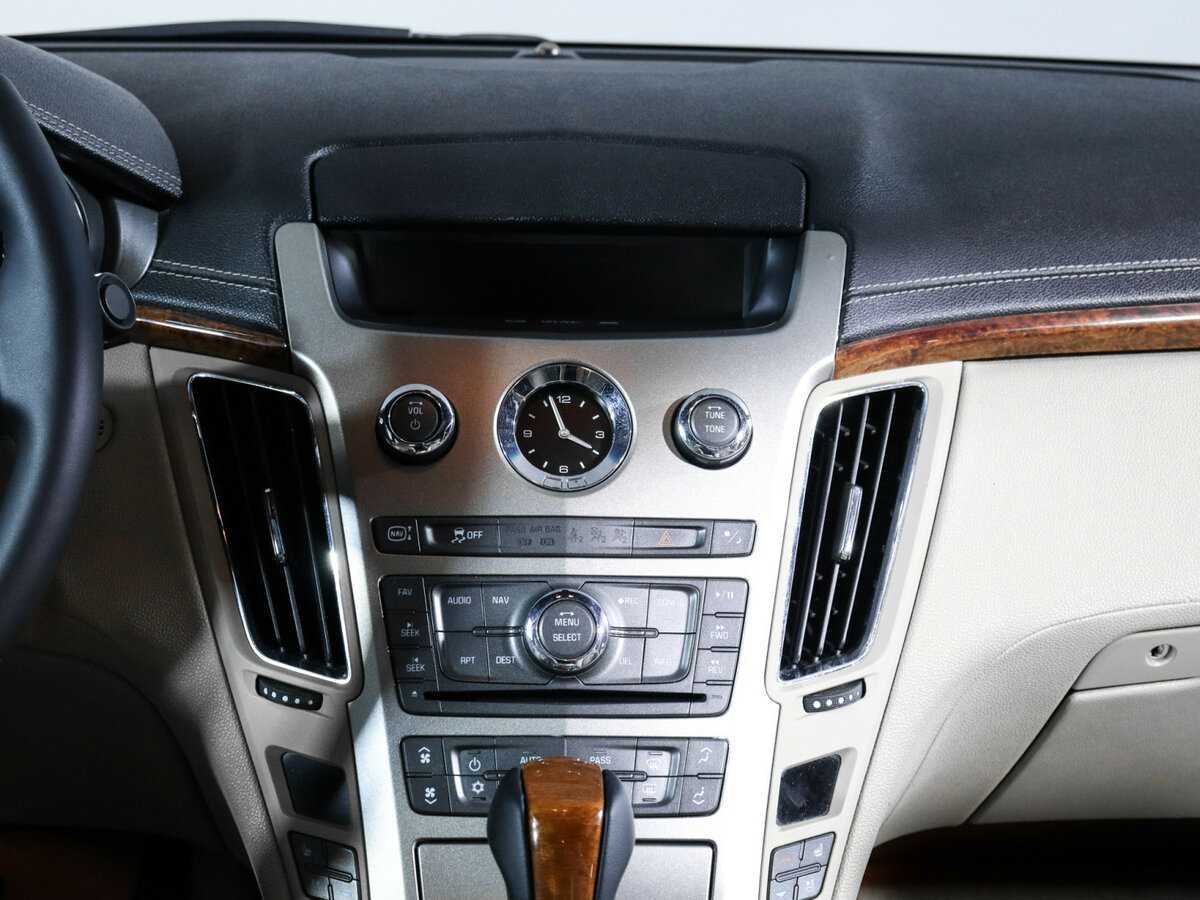Купить Cadillac CTS с пробегом. Фото: #12