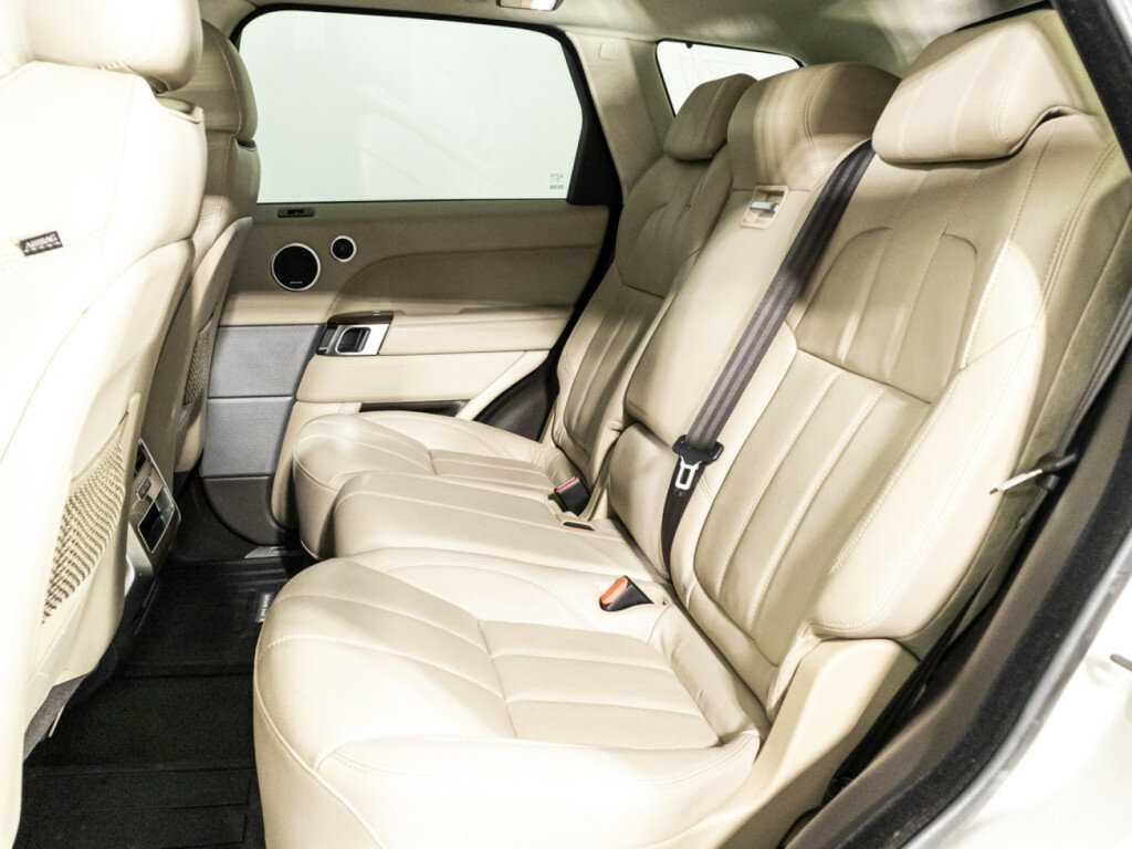 Купить Land Rover Range Rover Sport с пробегом. Фото: #9
