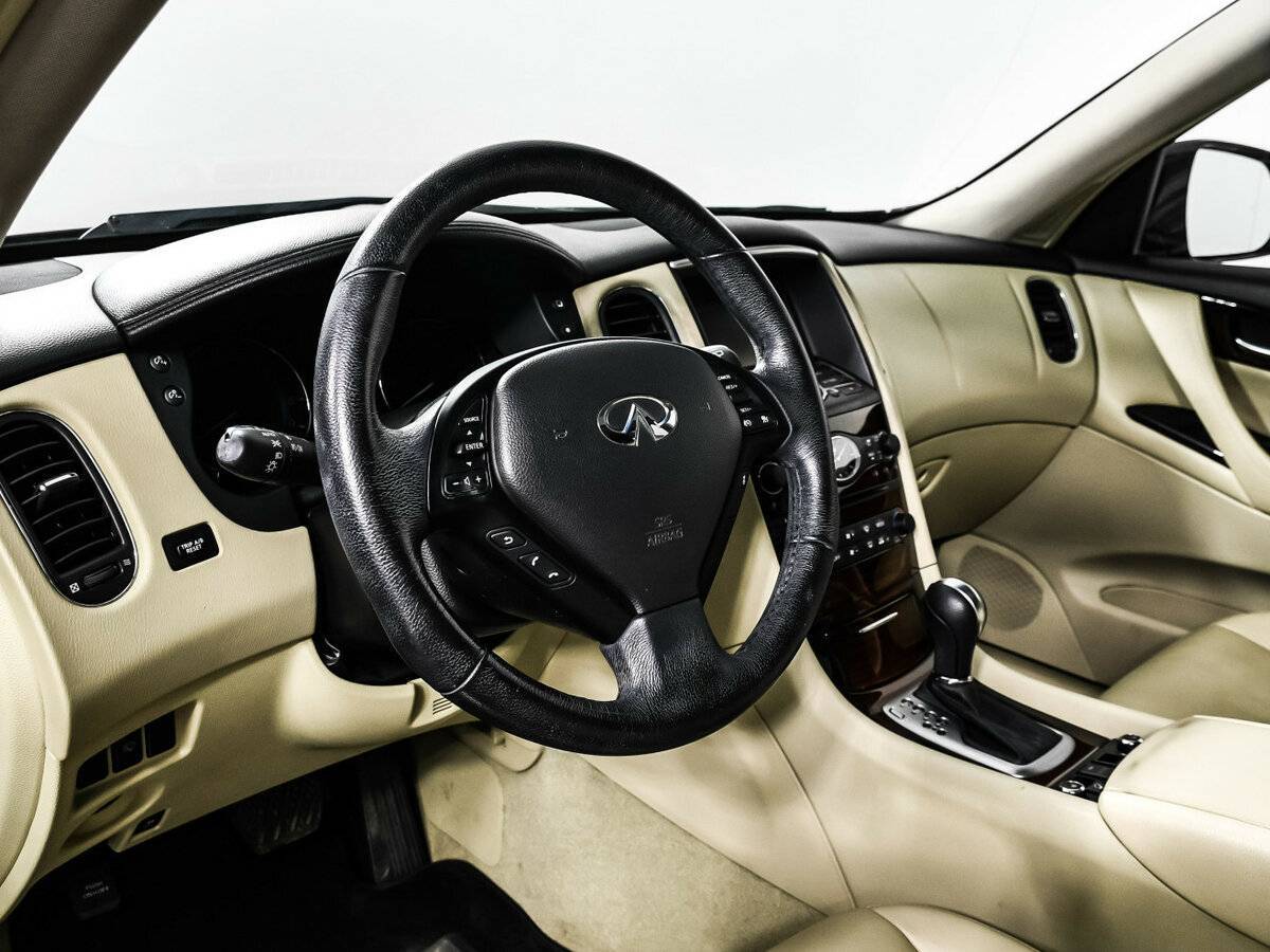Купить Infiniti QX50 с пробегом. Фото: #12