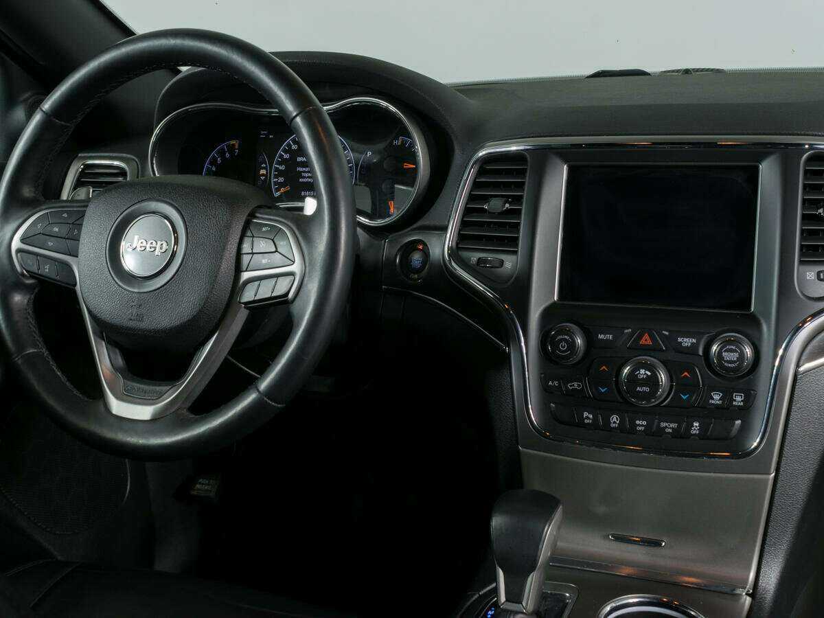 Купить Jeep Grand Cherokee с пробегом. Фото: #10