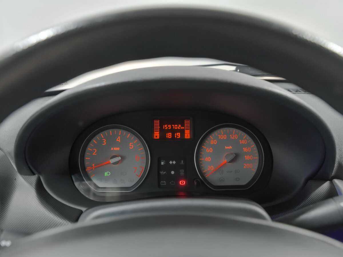 Купить Renault Logan с пробегом. Фото: #6
