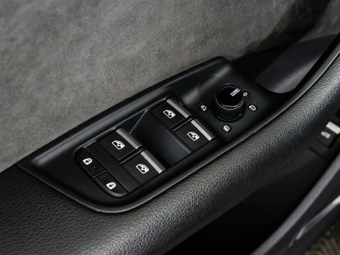 Купить Audi Q8 с пробегом. Фото: #18