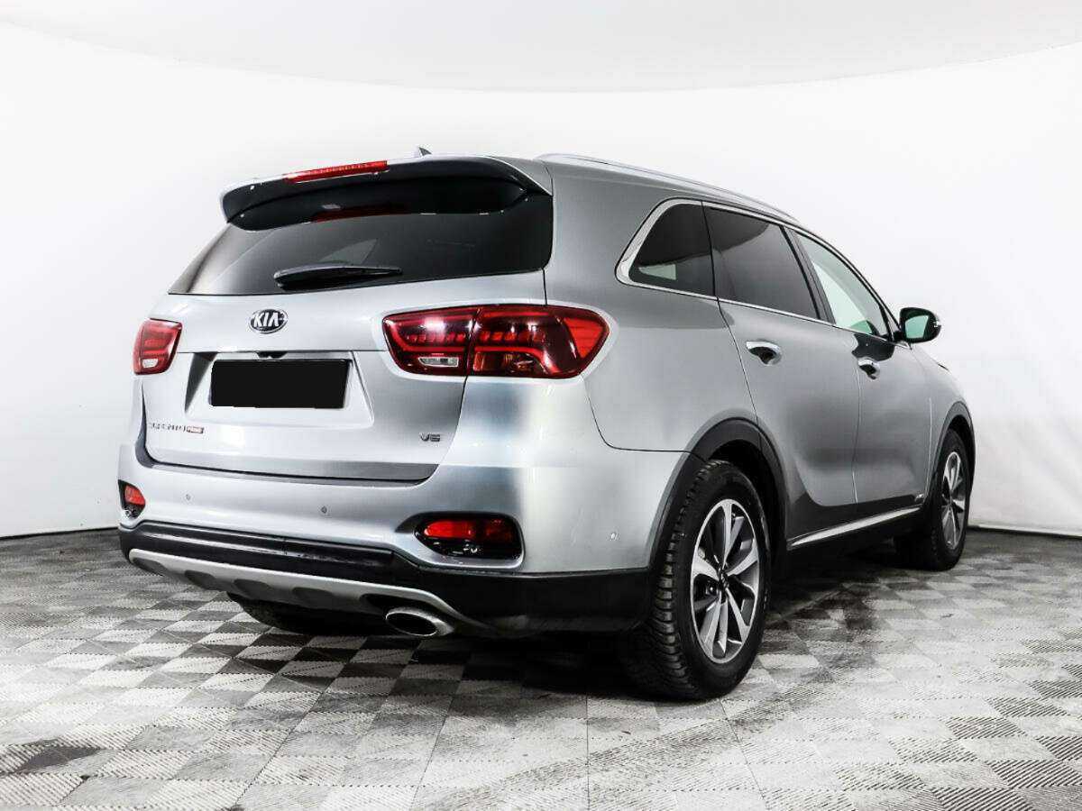 Купить Kia Sorento с пробегом. Фото: #4