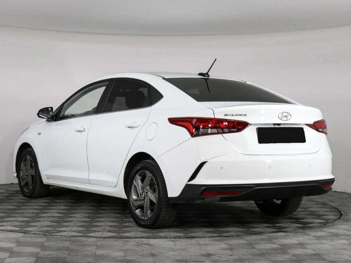 Купить Hyundai Solaris с пробегом. Фото: #6