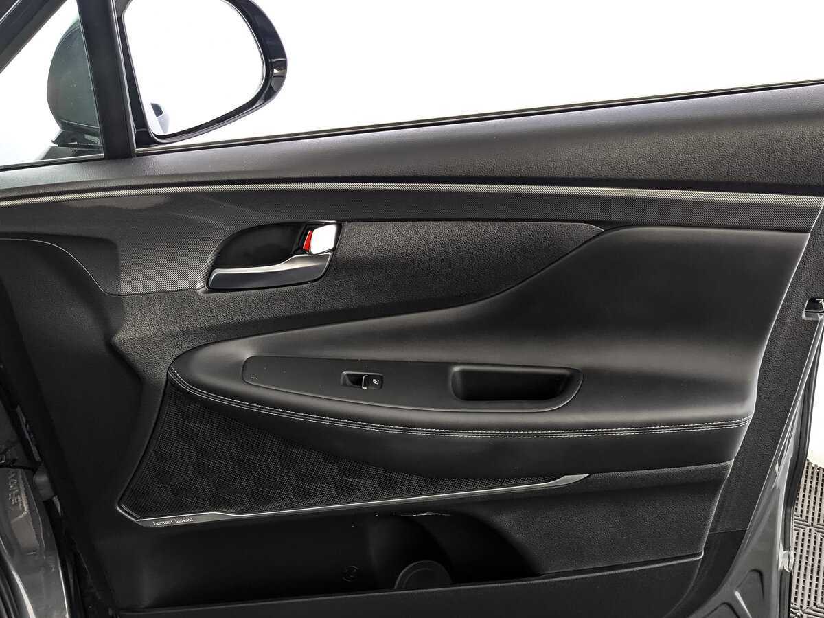 Купить Hyundai Santa Fe с пробегом. Фото: #19