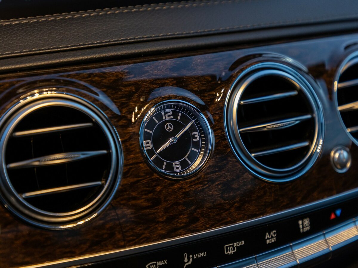 Купить Mercedes-Benz S-Класс с пробегом. Фото: #29