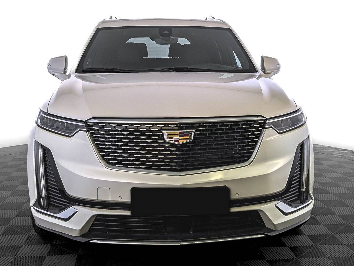 Купить Cadillac XT6 с пробегом. Фото: #4