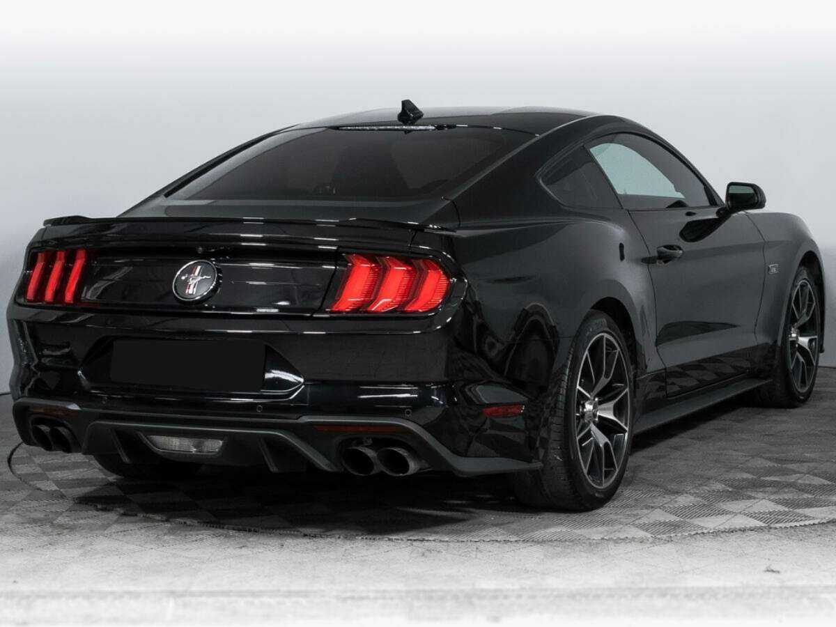 Купить Ford Mustang с пробегом. Фото: #4