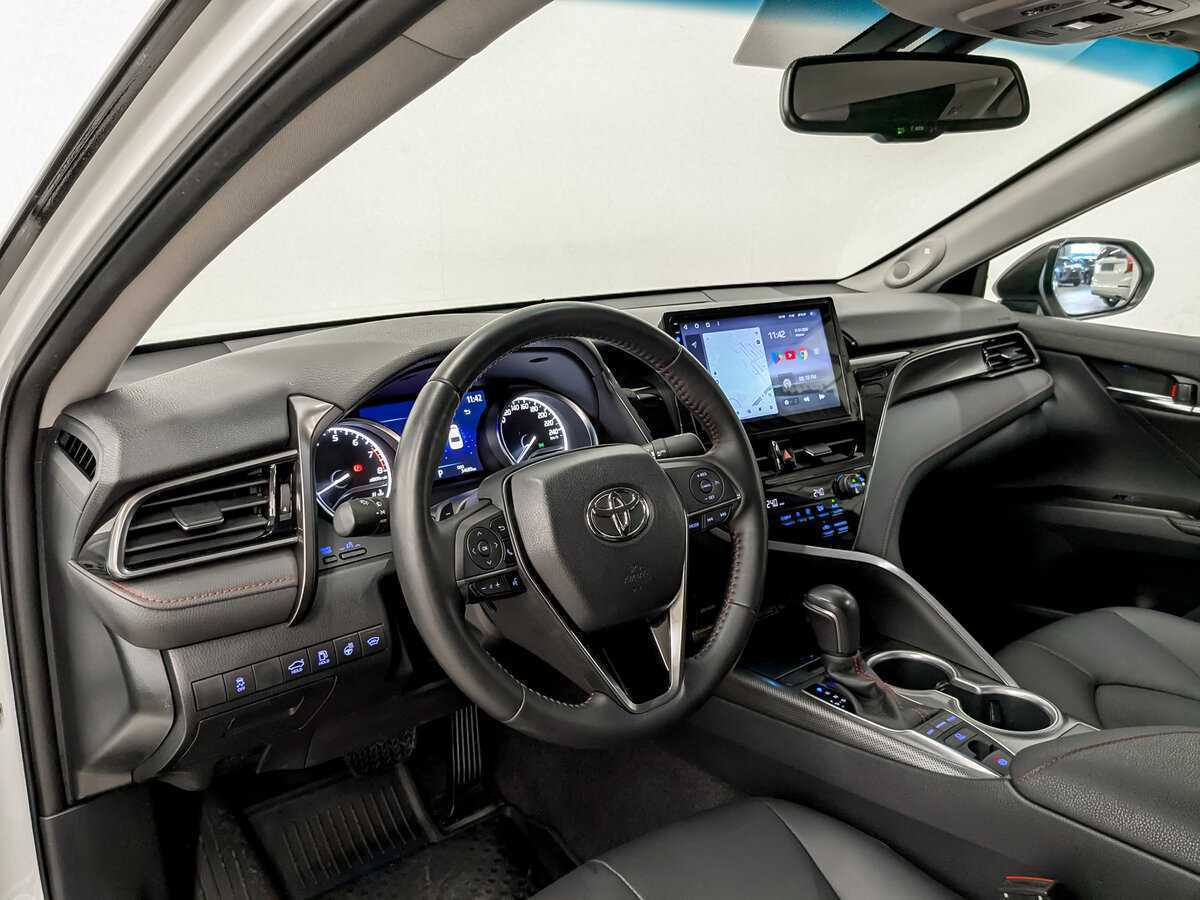 Купить Toyota Camry с пробегом. Фото: #15