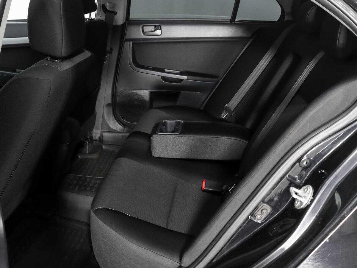 Купить Mitsubishi Lancer с пробегом. Фото: #9