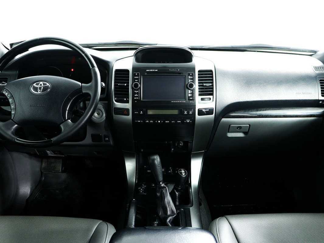 Купить Toyota Land Cruiser Prado с пробегом. Фото: #10