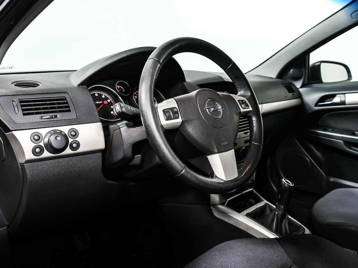Купить Opel Astra с пробегом. Фото: #10