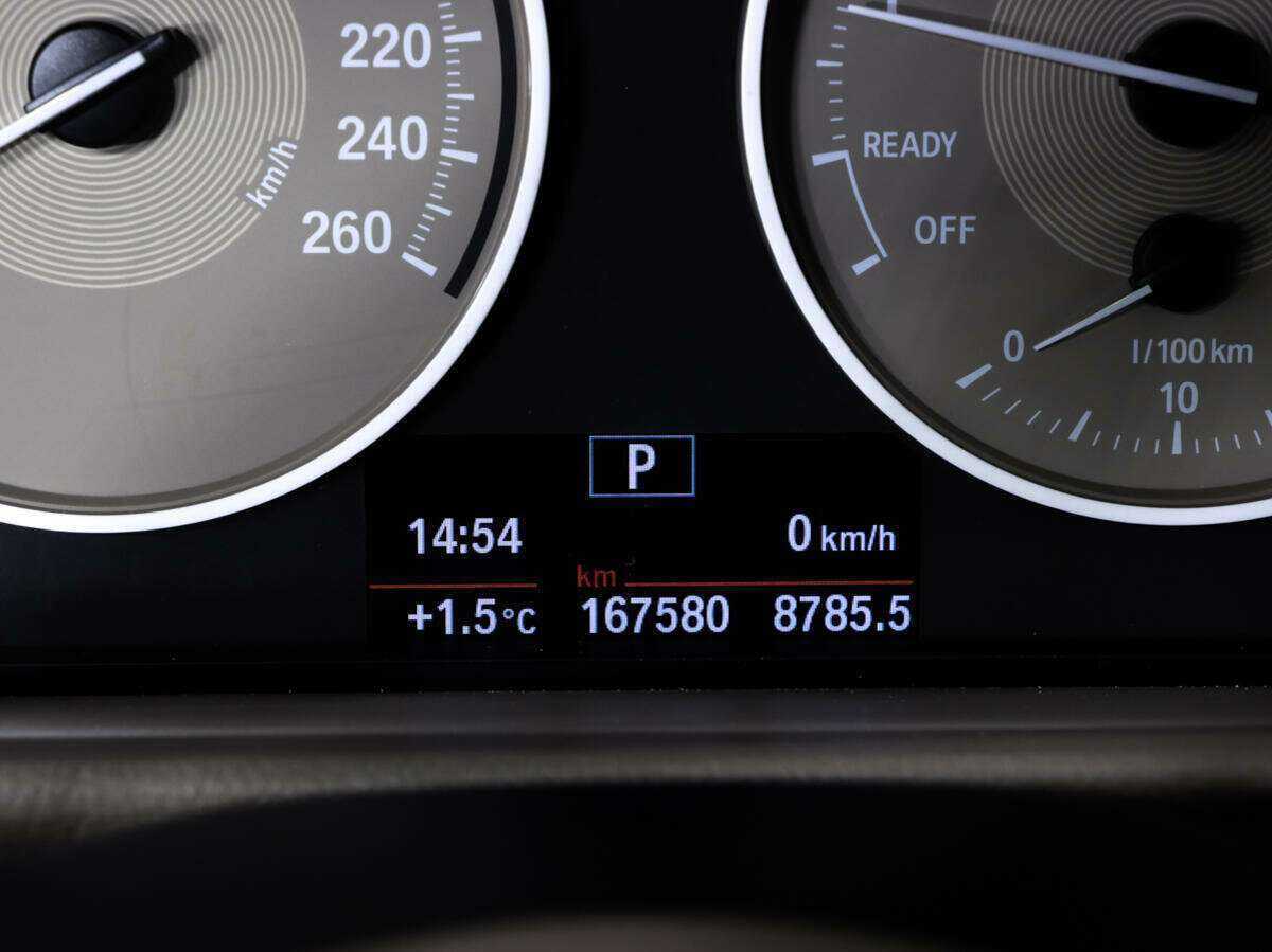 Купить BMW 3 серии с пробегом. Фото: #19