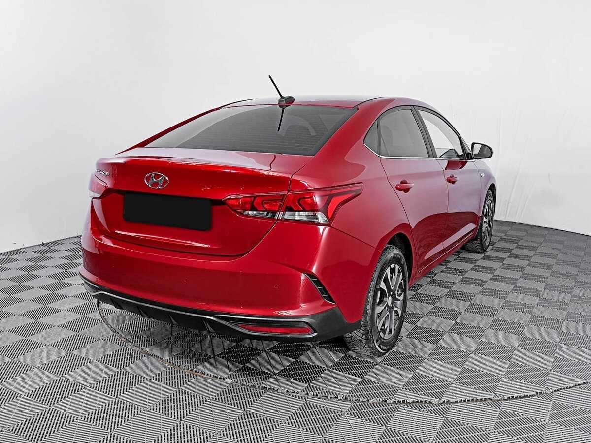 Купить Hyundai Solaris с пробегом. Фото: #3