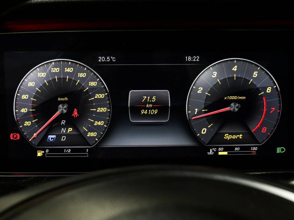 Купить Mercedes-Benz E-Класс с пробегом. Фото: #11