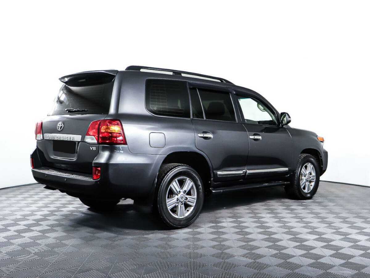 Купить Toyota Land Cruiser с пробегом. Фото: #4
