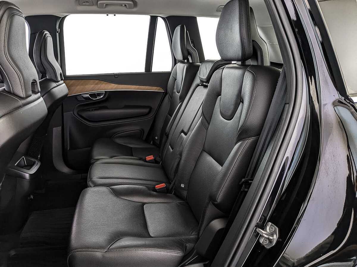 Купить Volvo XC90 с пробегом. Фото: #17
