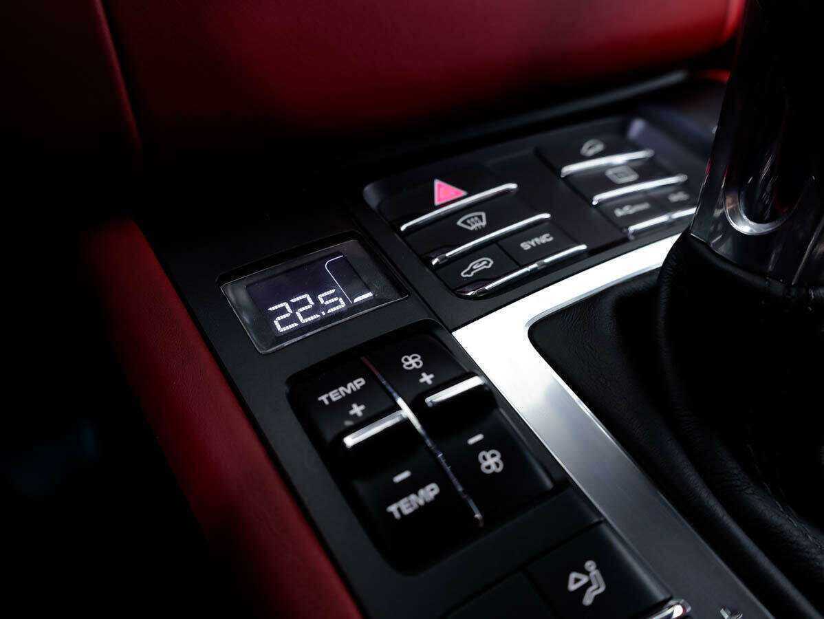 Купить Porsche Macan с пробегом. Фото: #20