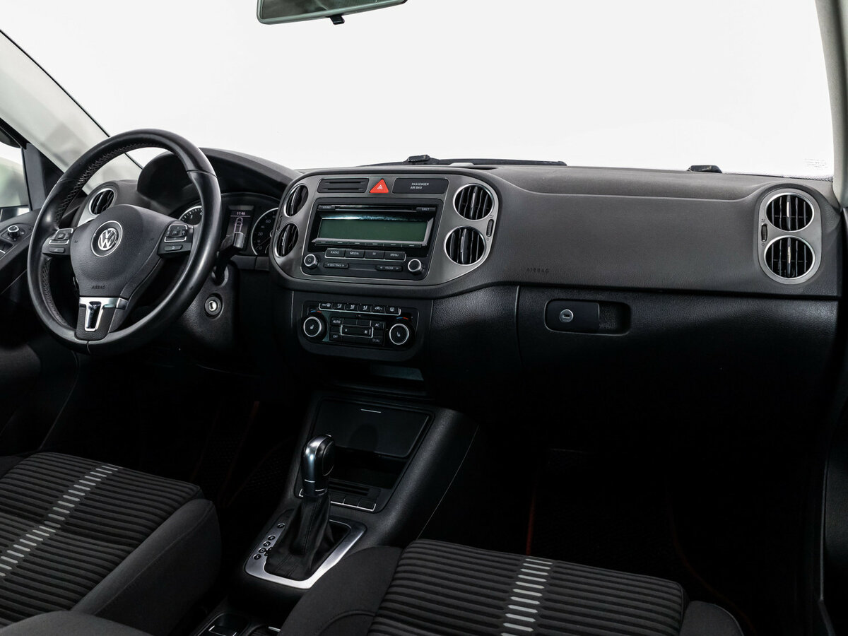 Купить Volkswagen Tiguan с пробегом. Фото: #6