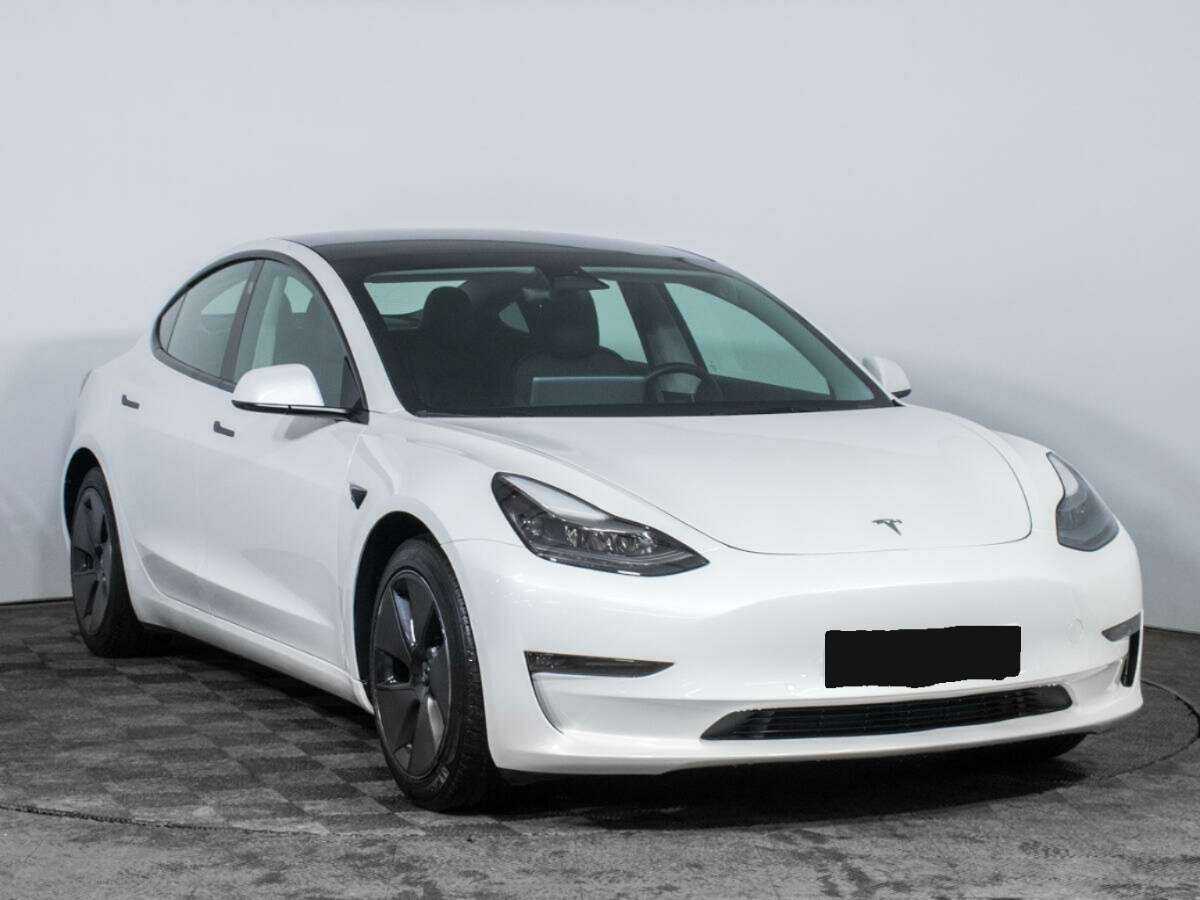 Купить Tesla Model 3 с пробегом. Фото: #2