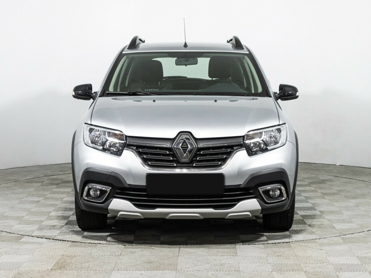 Купить Renault Sandero с пробегом. Фото: #1