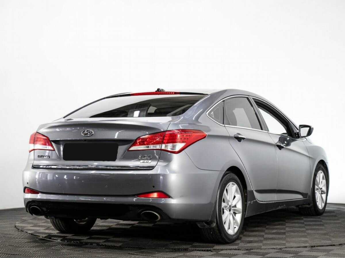 Купить Hyundai i40 с пробегом. Фото: #3