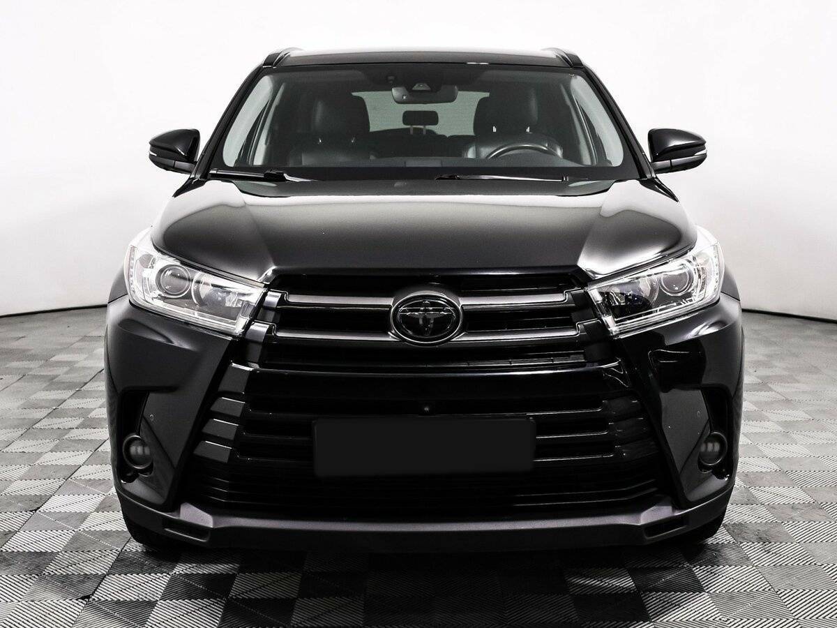 Купить Toyota Highlander с пробегом. Фото: #1