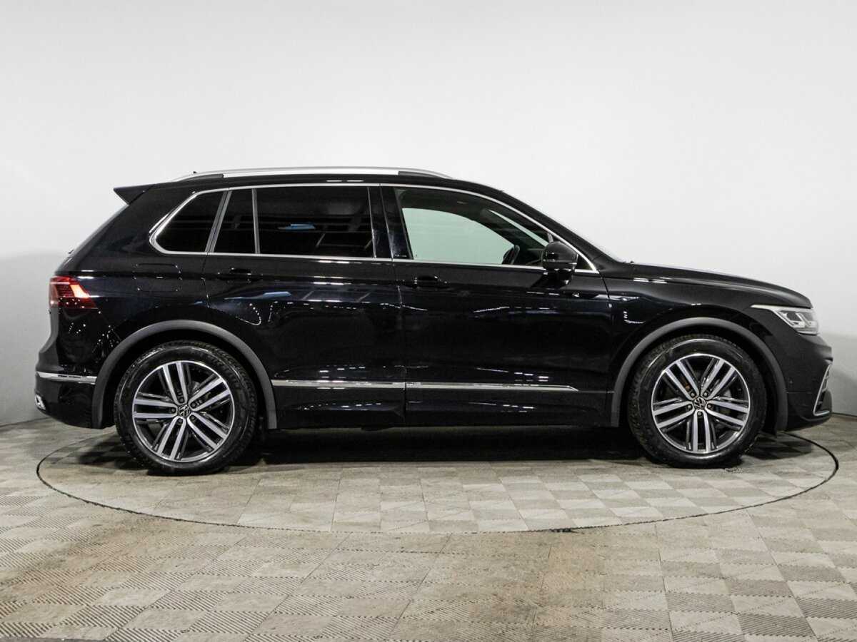 Купить Volkswagen Tiguan с пробегом. Фото: #3