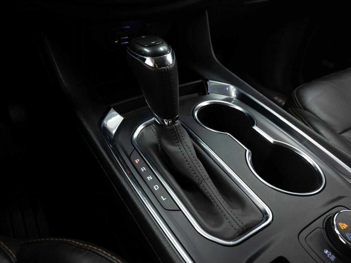 Купить Chevrolet Traverse с пробегом. Фото: #24