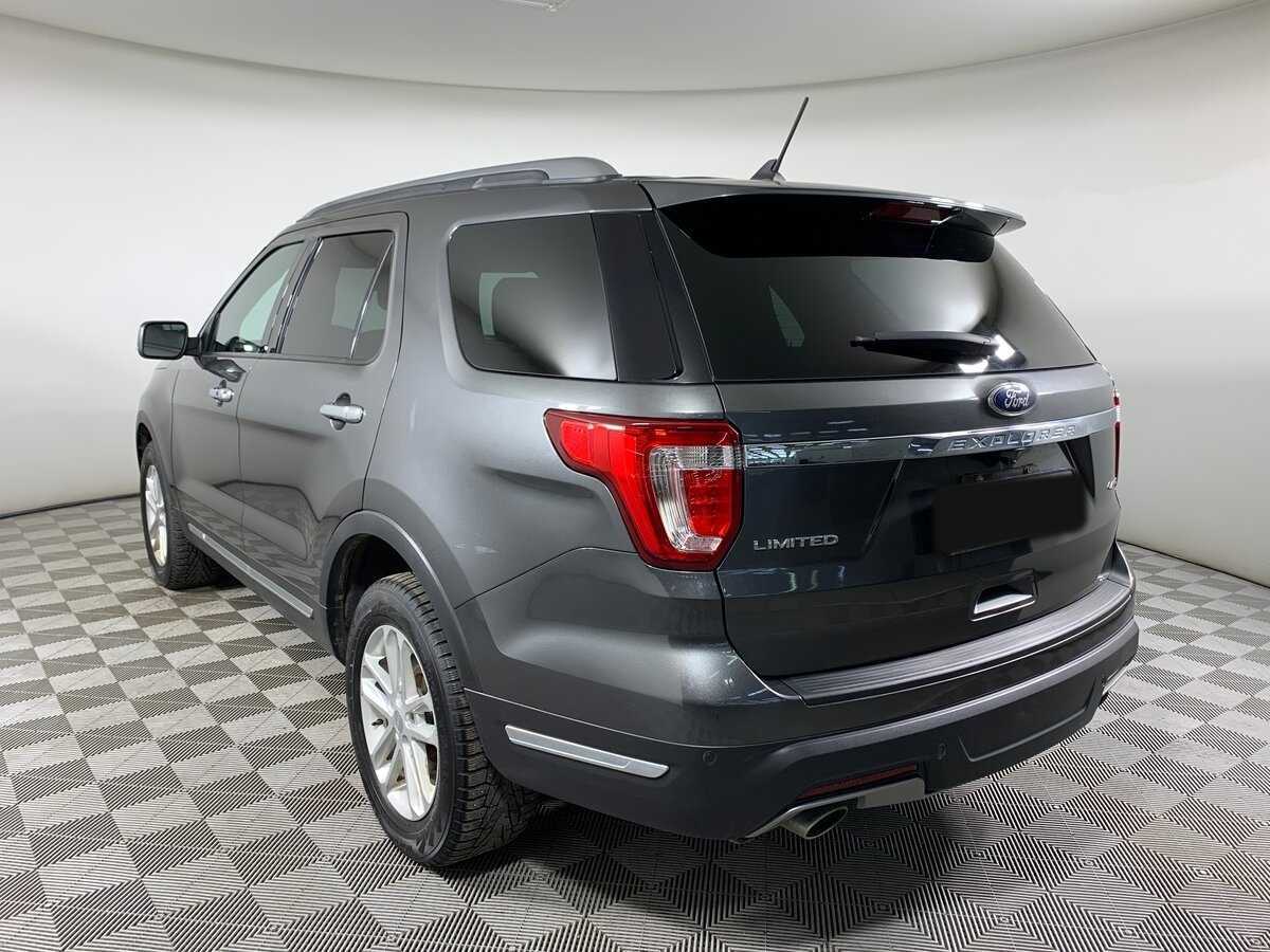 Купить Ford Explorer с пробегом. Фото: #6