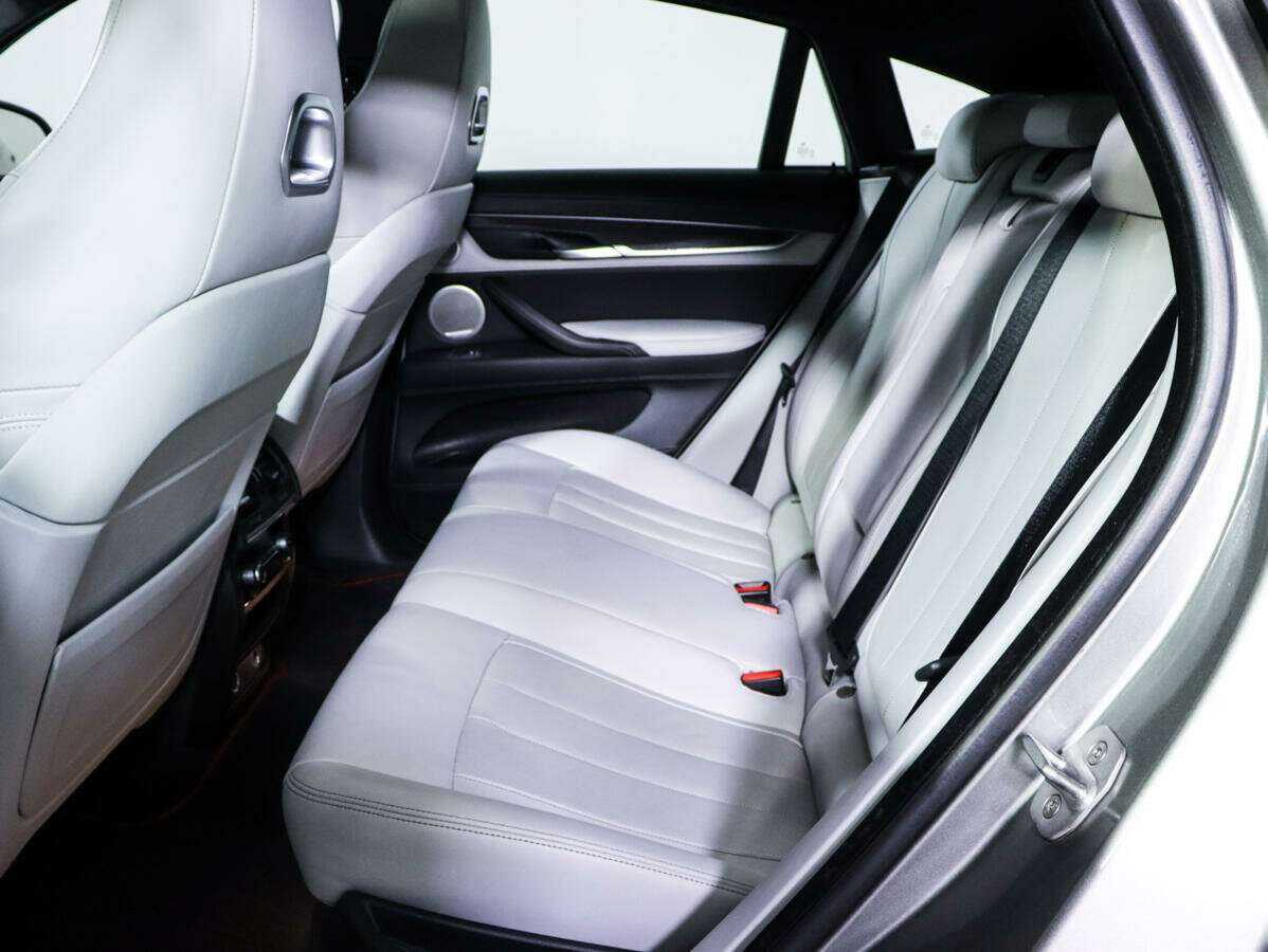 Купить BMW X6 M с пробегом. Фото: #8