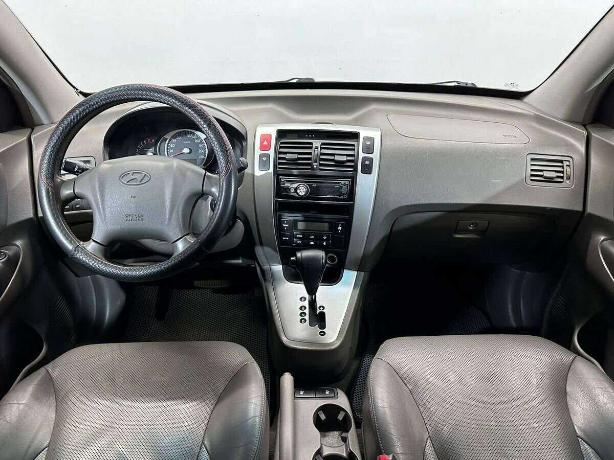 Купить Hyundai Tucson с пробегом. Фото: #8