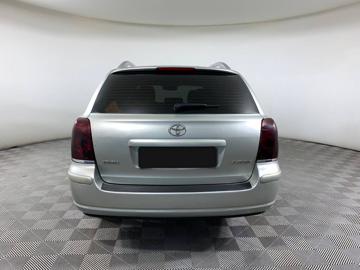 Купить Toyota Avensis с пробегом. Фото: #5