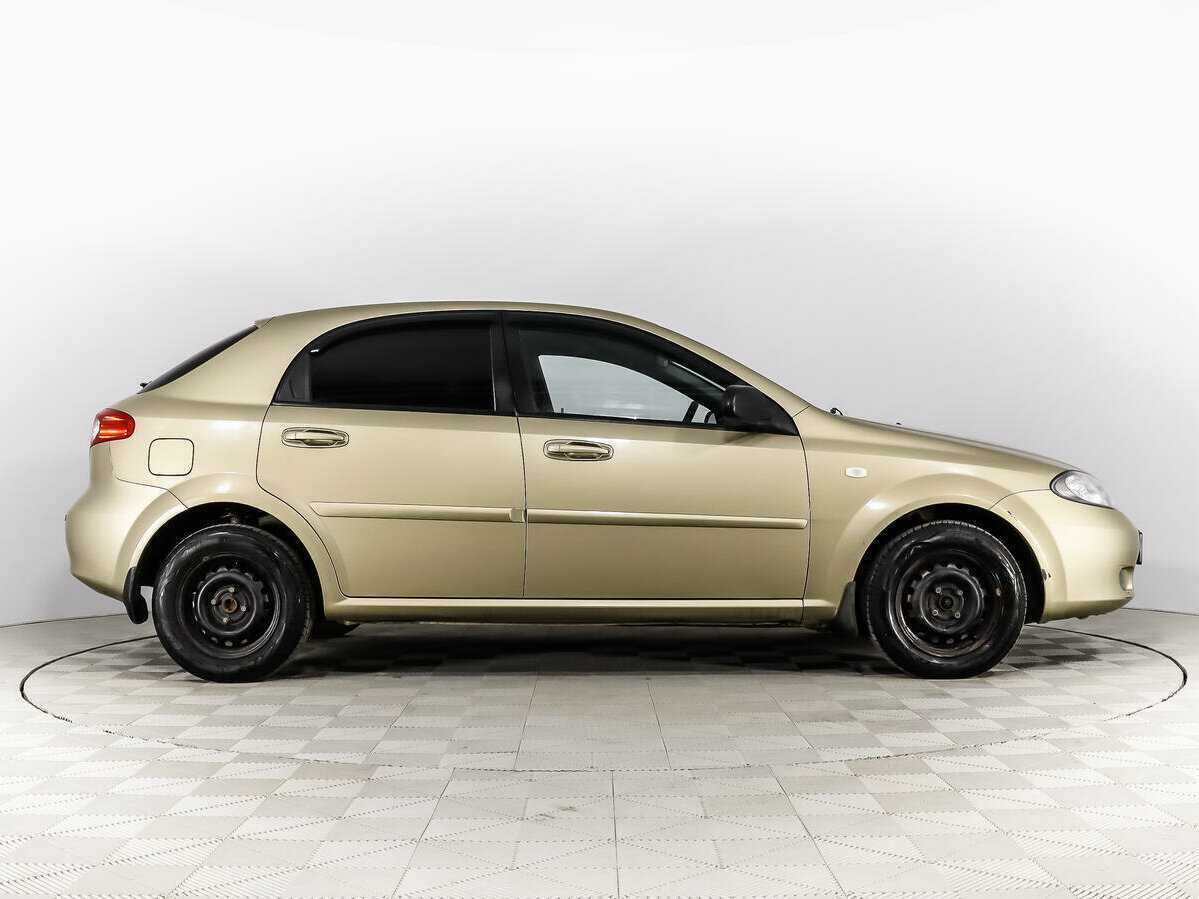 Купить Chevrolet Lacetti с пробегом. Фото: #3