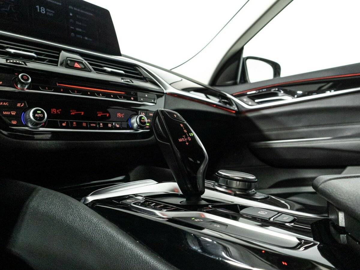 Купить BMW 6 серии с пробегом. Фото: #23