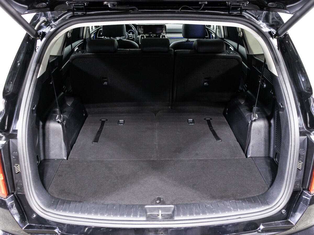 Купить Kia Sorento с пробегом. Фото: #14