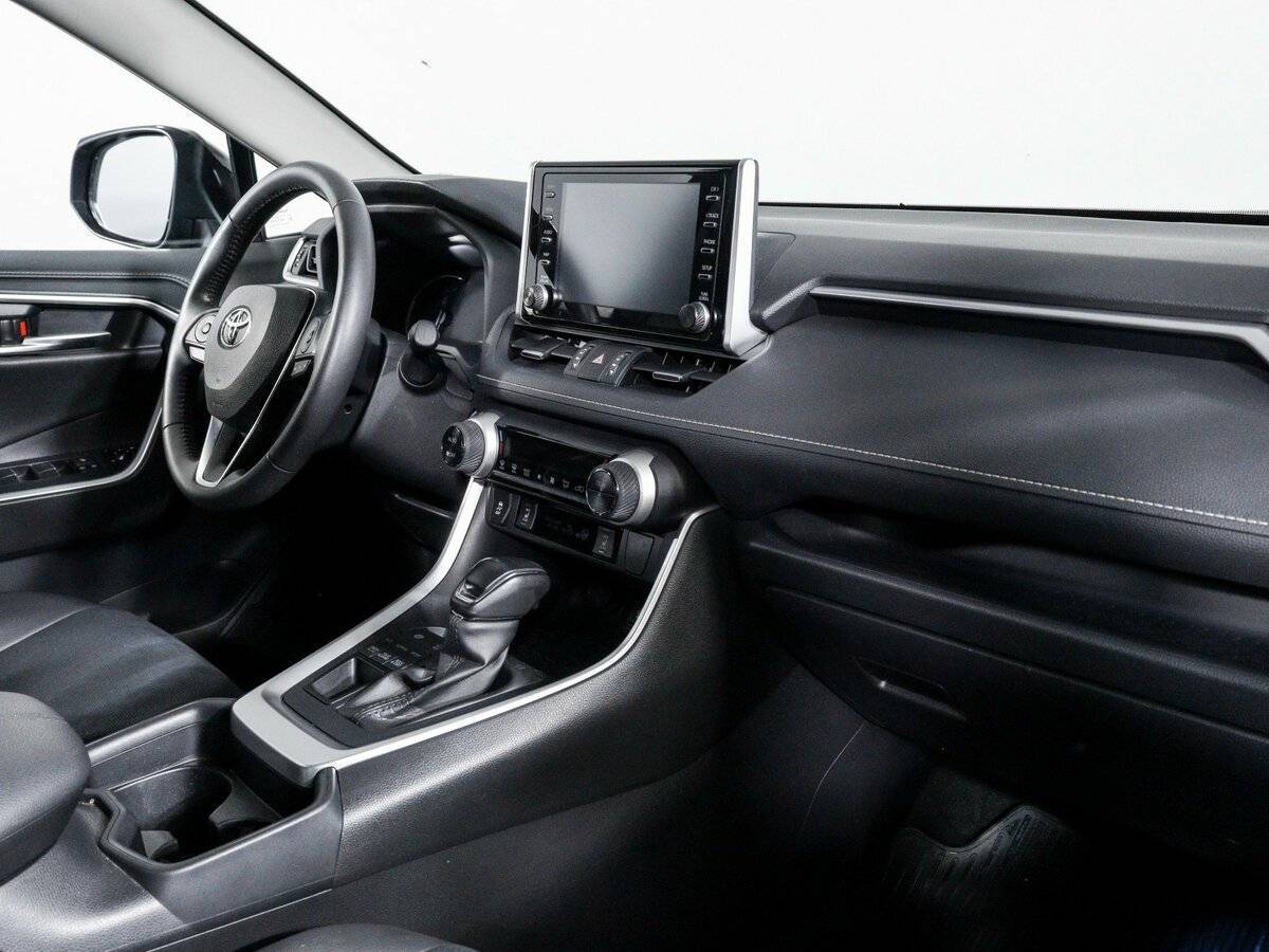 Купить Toyota RAV4 с пробегом. Фото: #5