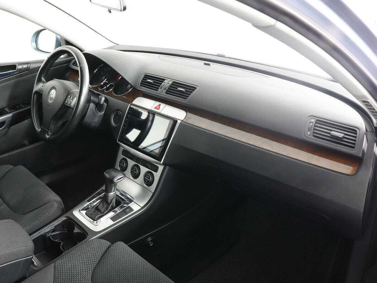 Купить Volkswagen Passat с пробегом. Фото: #7