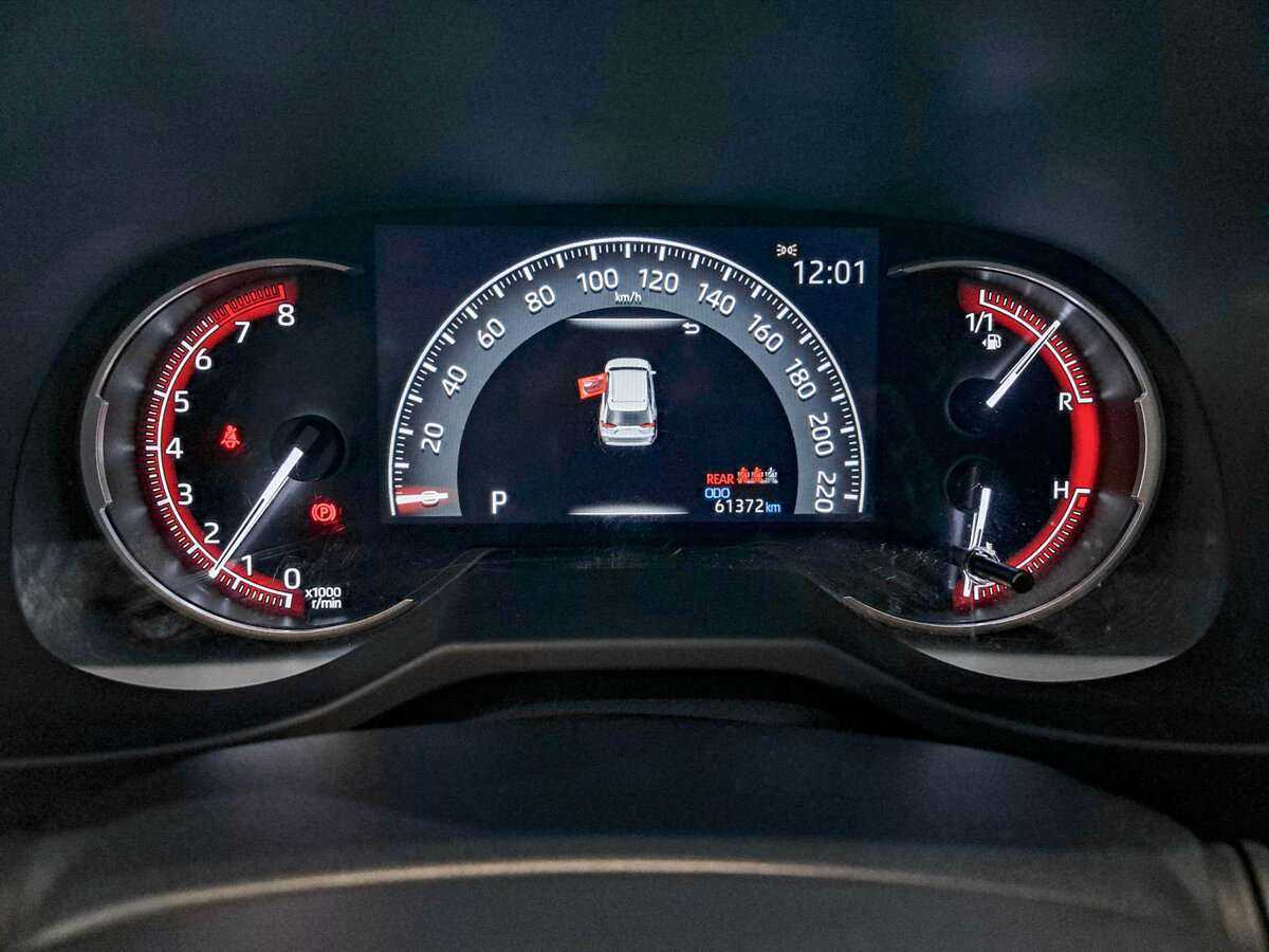 Купить Toyota RAV4 с пробегом. Фото: #10