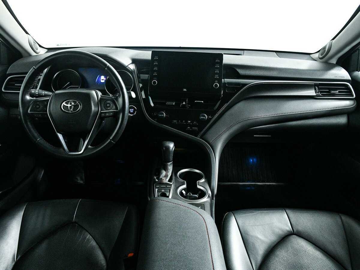 Купить Toyota Camry с пробегом. Фото: #10
