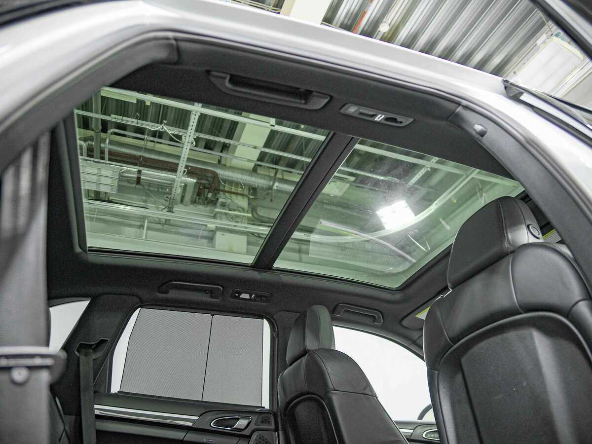 Купить Porsche Cayenne с пробегом. Фото: #20