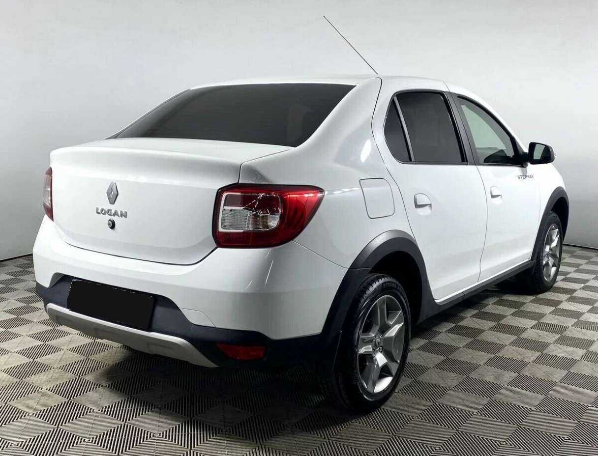 Купить Renault Logan с пробегом. Фото: #4