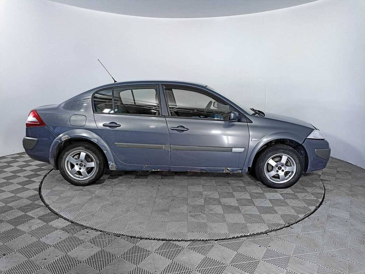 Купить Renault Megane с пробегом. Фото: #3