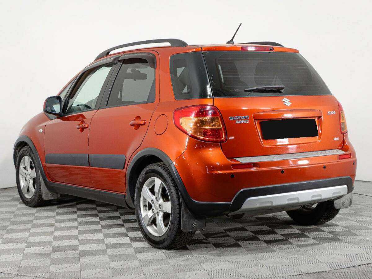 Купить Suzuki SX4 с пробегом. Фото: #6