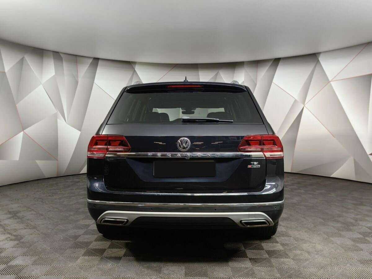 Купить Volkswagen Teramont с пробегом. Фото: #7