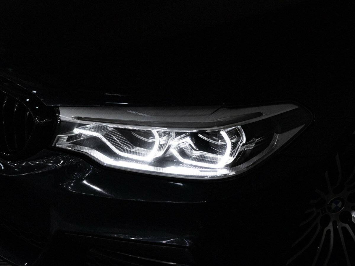 Купить BMW 5 серии с пробегом. Фото: #31