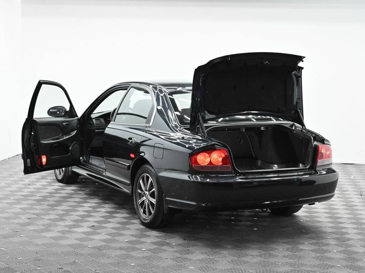Купить Hyundai Sonata с пробегом. Фото: #4