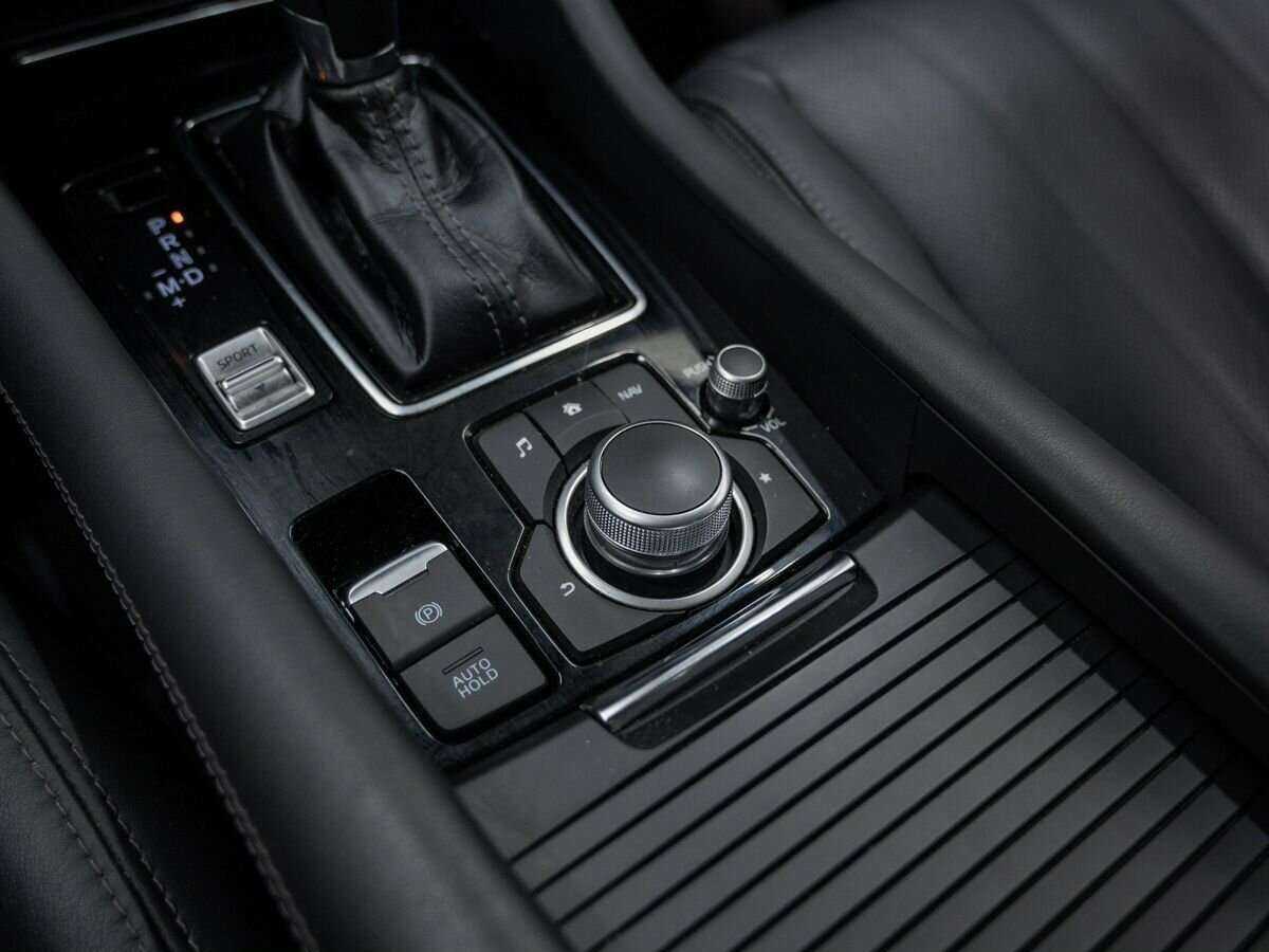 Купить Mazda 6 с пробегом. Фото: #18